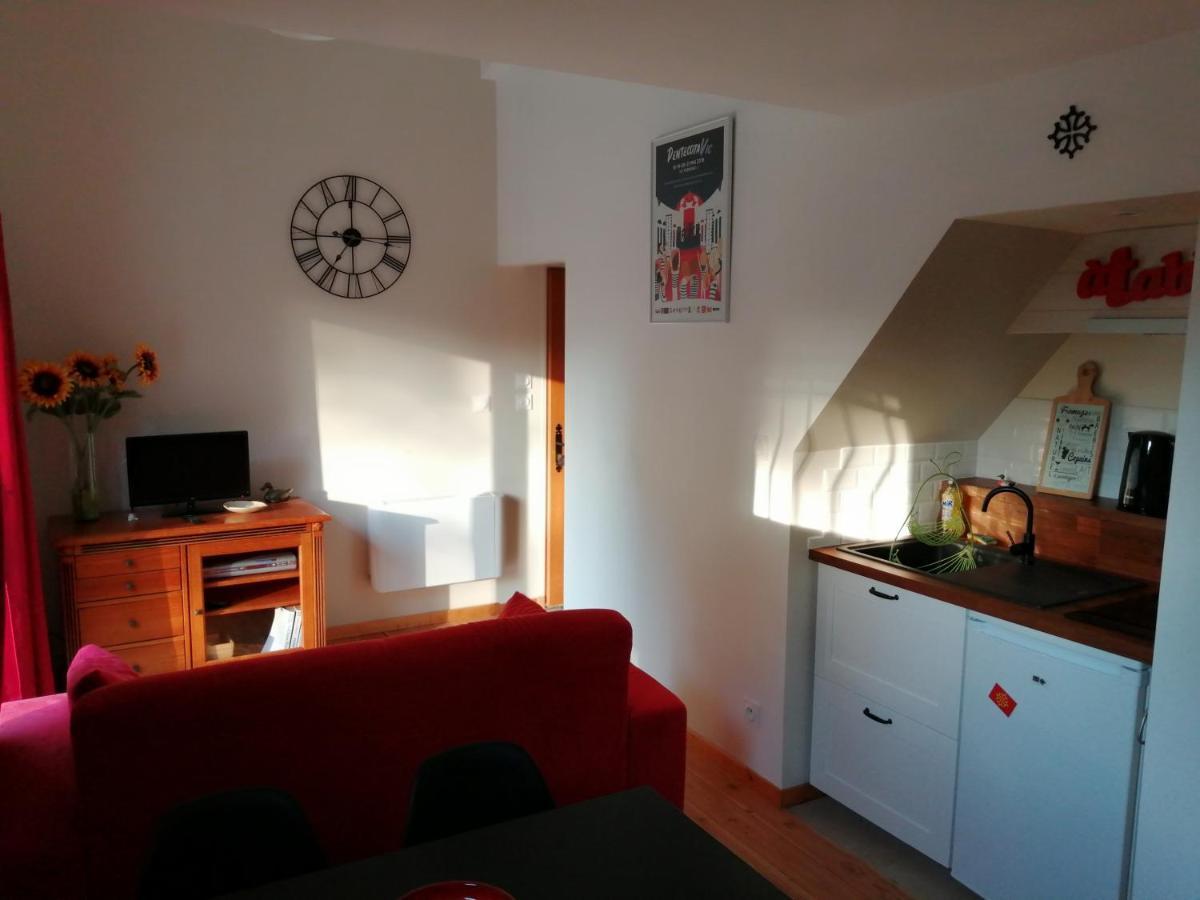 Gite Vacances Bosc D'Esquirol 4 Pers Escorneboeuf ภายนอก รูปภาพ